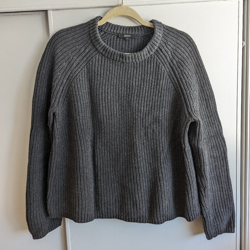 Quince 100% Organic Cotton Fisherman Crew Sweater in charcoal, size L